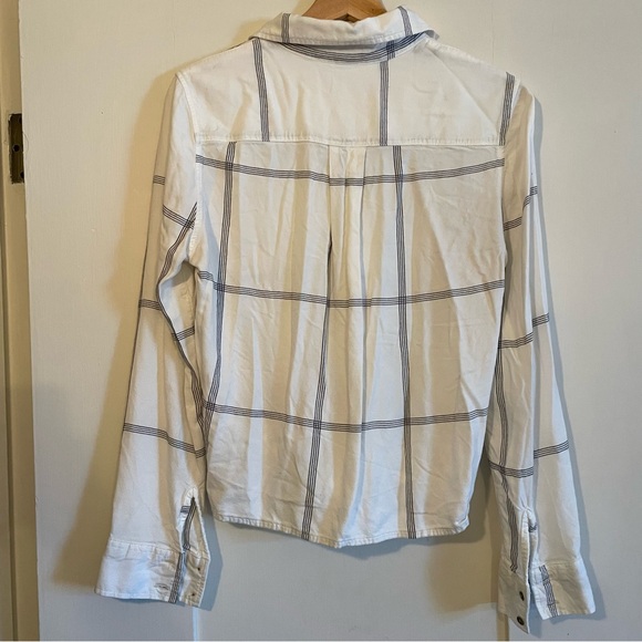 Roxy Button Down - Picture 2 of 4